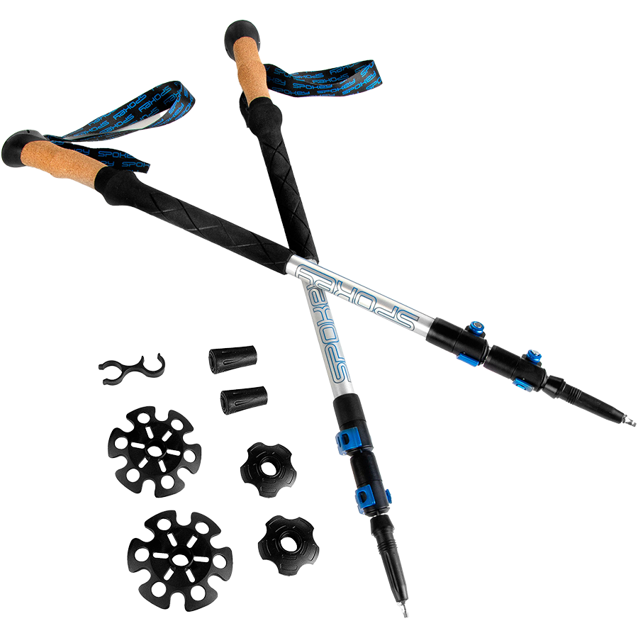 Bastonii pentru trekking și drumeții, cu design ergonomic, disponibile în culori variate, pe fundal natural.