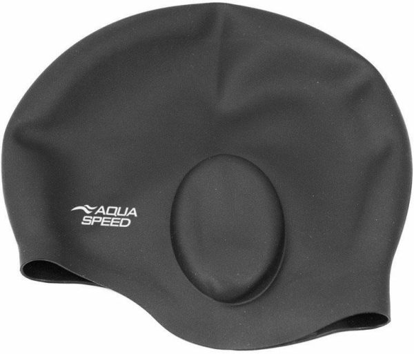 Căciulă de înot AQUA SPEED EAR CAP col.07(128), design modern, disponibilă în culori vibrante, ideală pentru protecția urechilor în timpul înotului.