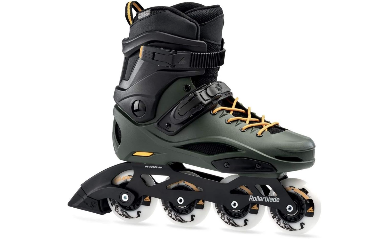 Rezistentă coardă pentru antrenament fitness, ideală pentru exerciții de forță și tonifiere, în magazinul de echipamente sportive