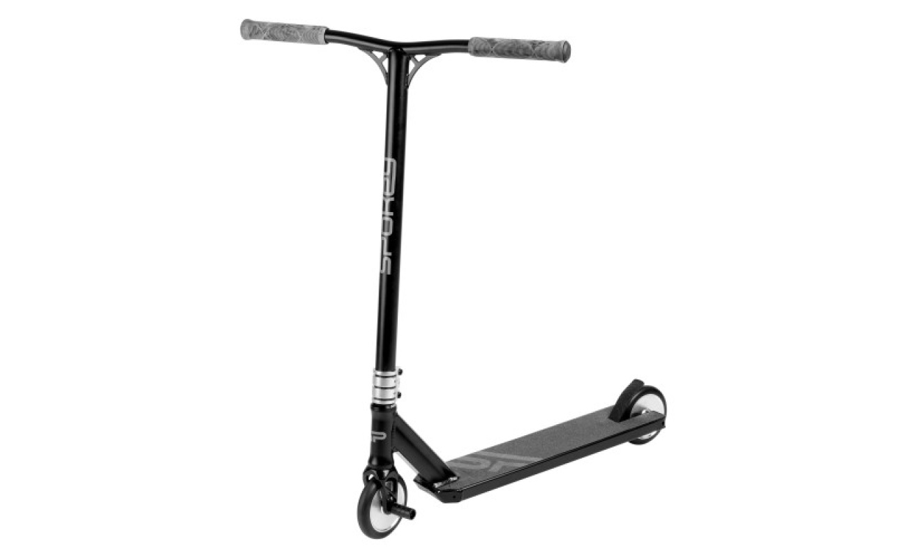 Flagă sportivă de culoare verde cu detalii albe, destinată pentru activități sportive și exerciții în aer liber