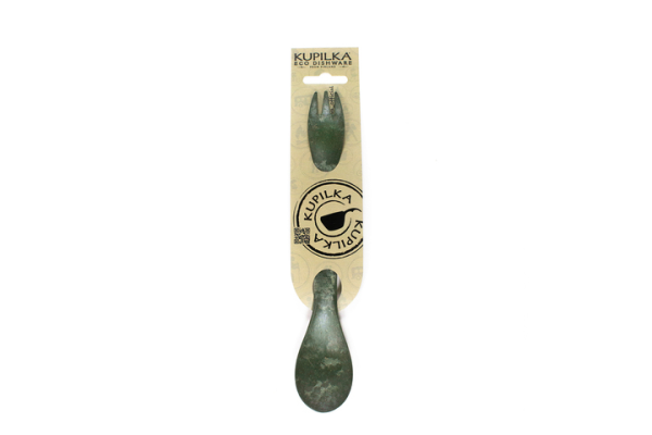 Spork conifer (verde) 225 Kupilka, produs sportiv multifunctional pentru camping și activități în aer liber.