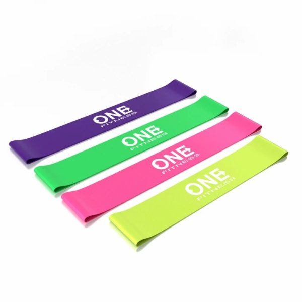 Set de benzi elastice PBF Abisal EXERCISE BAND SET 04, incluzând benzi de diferite rezistențe și accesorii pentru antrenamente fitness.