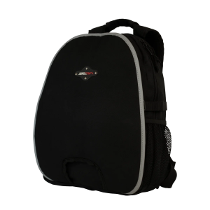 Rucsac SBG-BPXS-BK SEBA XS de culoare neagră, destinat echipamentelor sportive, cu un design compact și căptușit, având curele ajustabile și un logo distinctiv SEBA.