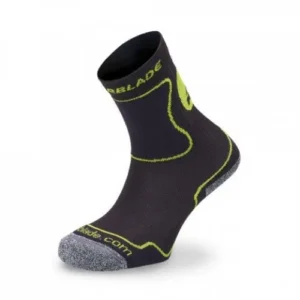 Ciorapi pentru copii Rollerblade 06A56800T83 ciorapi pentru copii Rollerblade NEGRU/GREEN mărimea S – moi, respirabili, antibacterieni, talpă întărită