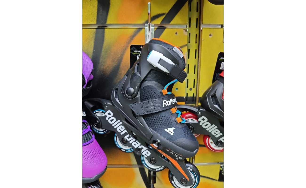 Pantofii sport Rollerblade MICRO COMBO mărimea 36-40,5, foto thumbnail pe pagina cu titlul 07221600T93 Rollerblade MICRO COMBO mărimea 36-40,5
