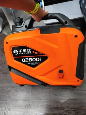 Generatori inverter de 2400/2600W – Q2800I