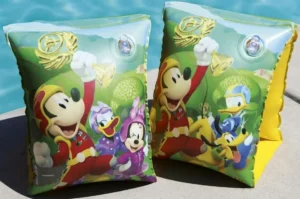Năfrăric pentru înot AQUA SPEED MICKEY RACERS pentru copii cu vârsta între 3 și 6 ani, produs sportiv pentru echipament de înot
