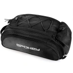 Geantă pentru bicicletă Spokey Denver, dimensiuni compacte, culoare neagră cu fente laterale, ideală pentru echipament sportiv, utilizată pentru transportul accesoriilor bicicliștilor