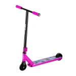 Trotinetă HS021 pentru stunt, design compact și robust, culoare neagră și albastră, ideală pentru stunt și performanță în sportul pe două roți