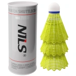 Zmeie de badminton NBL6303 Abisal NYLON SHUTTLECOCKS într-un pachet de 3 pe pagina Zmeie de badminton NBL6303 Abisal NYLON SHUTTLECOCKS PAQUET DE 3 NILS