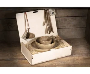 Set de cadou premium pentru sportivi într-o cutie din lemn originală, conține echipamente sportive de calitate superioară