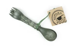 Lingură sportivă Spork 205 conifer în culoare verde, potrivită pentru activități sportive.