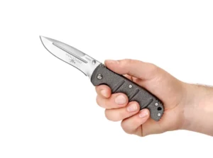 Складной автоматический нож Boker Plus AK‑74 Anniversary BO‑01KAL174, ограниченная серия (1500 экз.), клинок 85 мм из CTS‑XHP (HRC 56‑58) с сатинированной отделкой, жёлтая алюминиевая рукоять gun‑metal grey, механизм кнопочного unlock (push‑button), замок