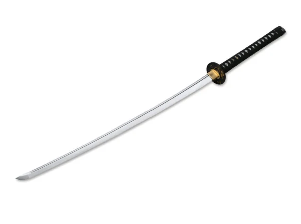 Клинок‑катана Boker Magnum Akito BO‑05ZS9126, рабочий меч (functional sword) из закалённой углеродистой стали 1045 с настоящим хамоном, общая длина ~102 см, длина клинка ~72,5 см, толщина ~7,5 мм, полированная деревянная рукоять и лакированные ножны (scab